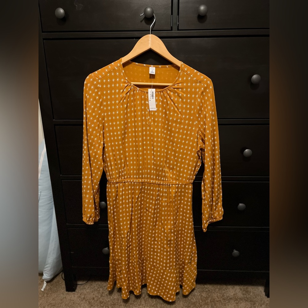 Old Navy Mustard Yellow Dotted Pattern Dress - M